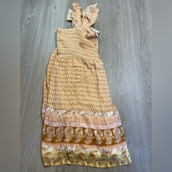 Maurices Plus Size 4X Smocked Ruffle Strap Floral Yellow Tiered Dress Lined New - Picture 2 of 6